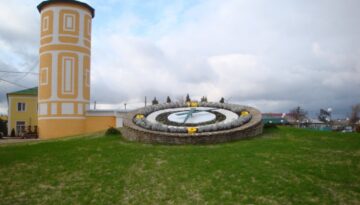 Цветочные часы, диаметр 5000 мм